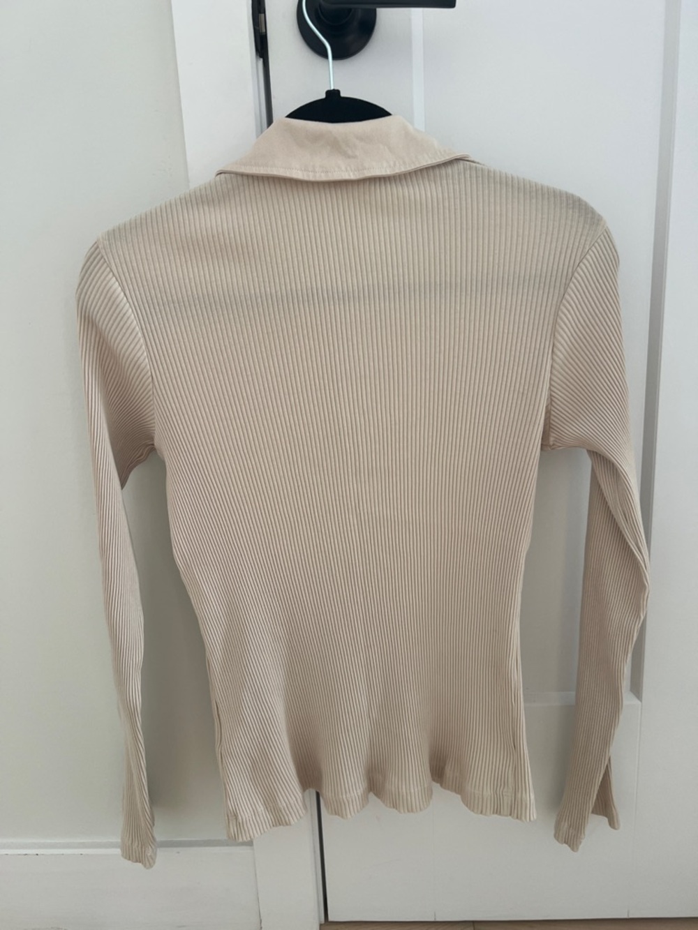 H&M Ribbed Button-Down Top in Beige - Picture 3 of 3